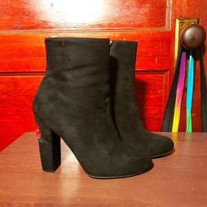Wild Diva Black Suede Rose Heel Booties